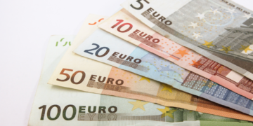 Stipendi marzo Polizia e Forze Armate: la data del Cedolino NoiPA