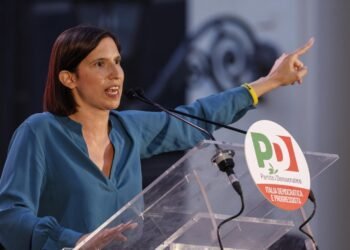 Schlein critica la riforma della giustizia: rischio di accentramento del potere