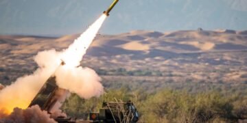 Guerra e IA: Le Scelte Opposte dei Giganti Tech di Fronte all’Uso Bellico