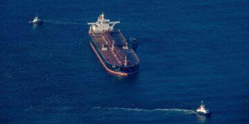 Diesel russo verso Suez: rotte ridisegnate dai prezzi