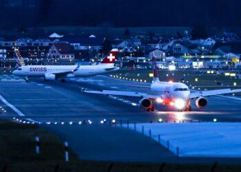 Dubai prolunga i limiti ai voli esteri, il nodo resta la capacità operativa