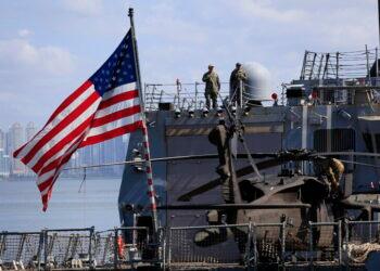 USA avviano operazione di pulizia nello Stretto di Hormuz