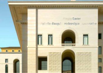 Auguri di Pasqua di Mattarella al Papa: Dialogo e Moderazione