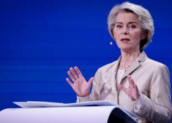 Von der Leyen chiude alla sospensione del Patto di stabilità