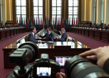 Zelensky: incontro trilaterale su pace in Ucraina, Meloni leader forte