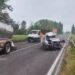 Incidente via Emilia Ovest Modena: tre morti nello scontro frontale tra camion latte e auto