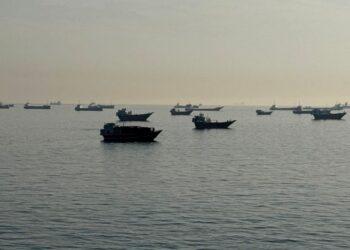 Iran minaccia ritorsioni oltre la regione dopo i raid USA nello Stretto di Hormuz