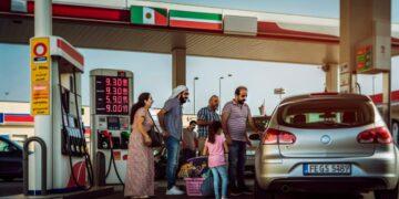 Guerra in Iran: rincari fino a 1.000 euro per le famiglie italiane