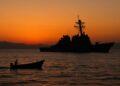 Tensione nel Golfo: Raid Usa e chiusura dello Stretto di Hormuz