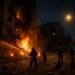 Attacco notturno su Kyiv: missili e incendi