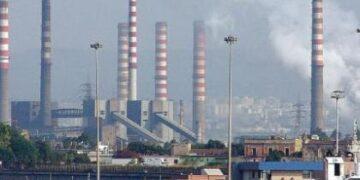 Ex Ilva di Taranto, l’allarme dell’ONA: «Conteremo morti per i prossimi cinquant’anni»