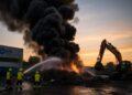 Incendio alla piattaforma A2A di Novate Milanese: indagini in corso