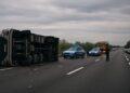 Incidente sulla A4: Tir si ribalta tra Villesse e Palmanova