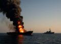 Tensione nel Golfo: Hormuz in fiamme, petrolio alle stelle