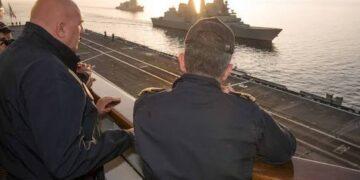 Crosetto: le navi italiane restano nel Mar Rosso, presto nuove armi a Kiev
