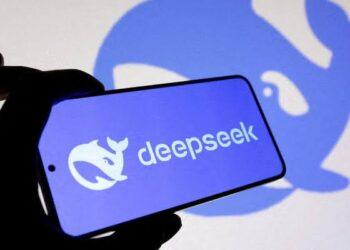 Liang Wenfeng diventa il fondatore di IA più ricco al mondo: DeepSeek chiude round record da 7,4 miliardi