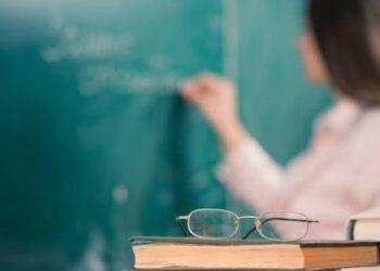 Trattenimento in servizio, la Consulta cancella il tetto fisso dei 70 anni
