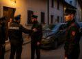 Bienno, 33enne arrestato per lancio di sassi contro ex e carabinieri