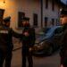 Bienno, 33enne arrestato per lancio di sassi contro ex e carabinieri