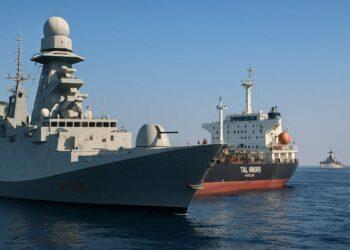Controllo nel Mediterraneo: petroliera russa fermata