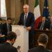 Decreto sicurezza 2026, nuove regole per le armi agli agenti