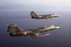 F104
