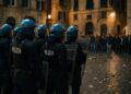 Scontri tra Ultras nel Cuore di Genova: Indagini in Corso