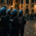 Scontri tra Ultras nel Cuore di Genova: Indagini in Corso