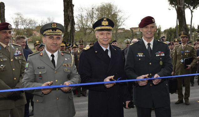 3c6bb665-0076-47b4-a48b-f7333bd542a3nato-sfa-coe-taglio-nastro-2Medium