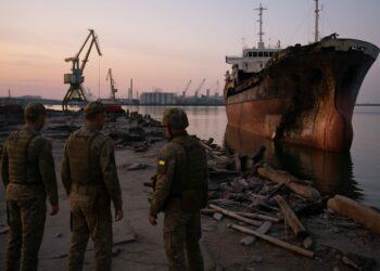 Attacchi russi in Ucraina, colpite infrastrutture chiave