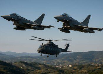 Eurofighter in azione, elicottero scortato tra Prato e Firenze