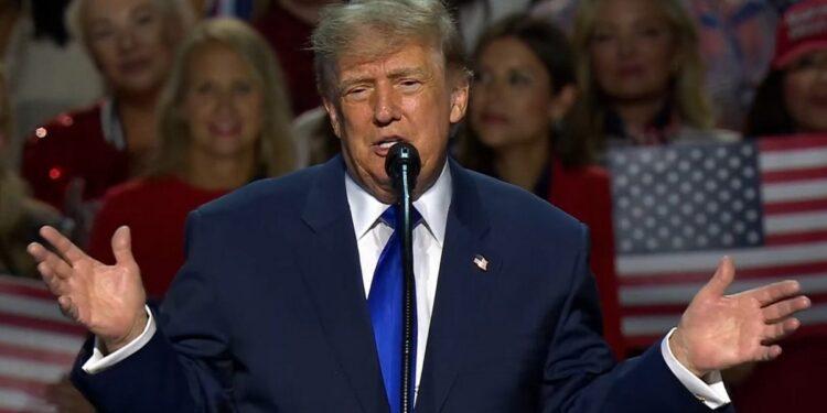 DONALD J. JOHN TRUMP PRESIDENTE USA