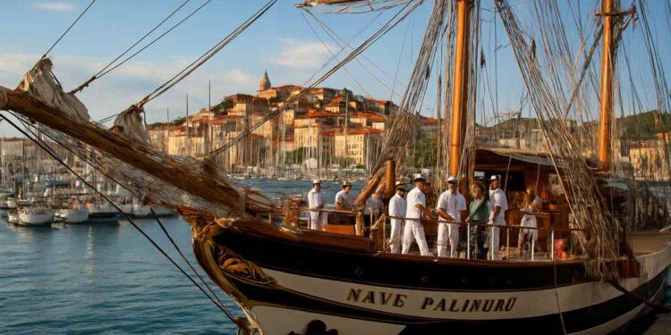 Nave Palinuro a Imperia, visite dal 2 al 6 settembre