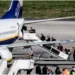 l-annuncio-del-pilota-ryanair-ai-microfoni-prima-del-volo-olbia-bologna