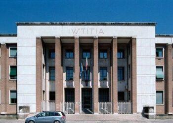 tribunale-latina1-e1481860382835