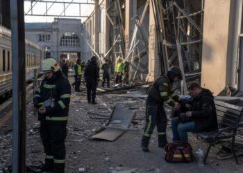 Dnipro, attacco con drone russo: bilancio incerto delle vittime