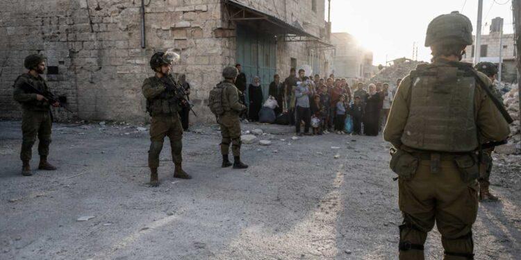 Hebron, operazione israeliana dopo attacco al checkpoint