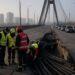 Kyiv, attacco russo danneggia il Ponte Nord: traffico bloccato