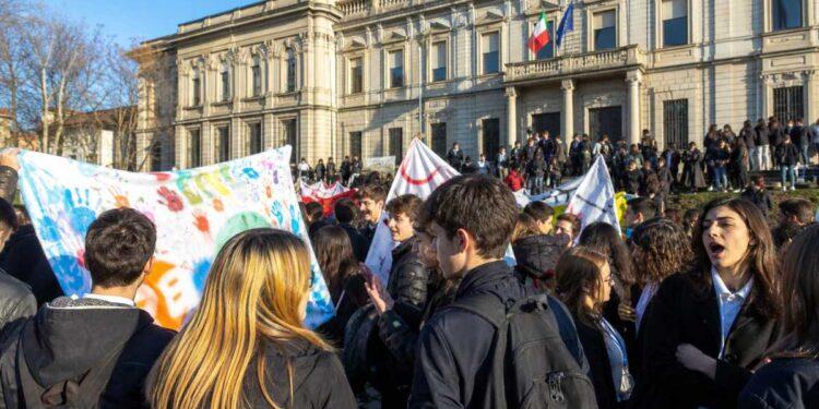 Occupazioni studentesche, proteste da Torino a Palermo