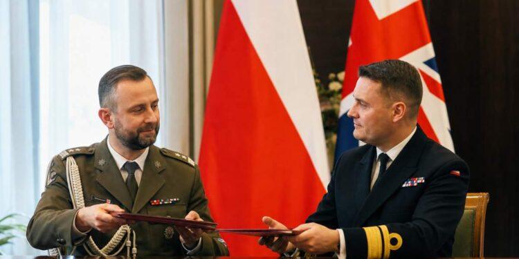 Polonia e Regno Unito, accordo per la difesa del fianco orientale