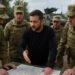 Ucraina, Zelensky al fronte di Lyman: operazione Vivaldi in corso