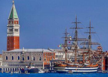 amerigo-vespucci-la-nave-scuola-della-marina-militare-italiana
