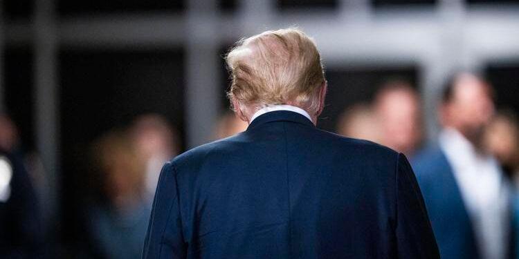 trump_spalle_afp